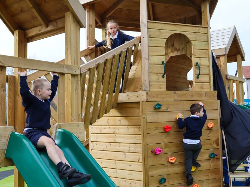 Safe Climbing Frame by Everyday Play